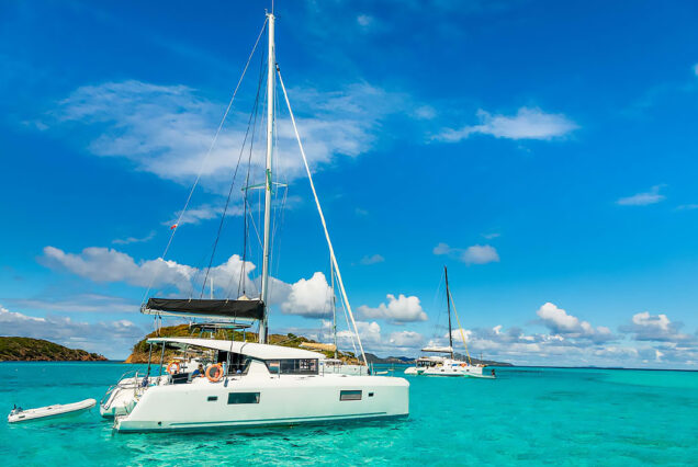 Velero a Bahía Concha